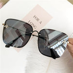 Load image into Gallery viewer, Women&#39;s Gradient Color Square Sunglasses
